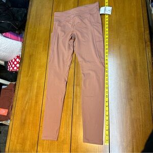 Forever 21 Women's Light Pink Workout Leggings
